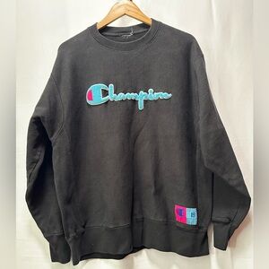 Vintage Champion Reverse Weave SpellOut Patch Logo Sweatshirt Black Teal Pink